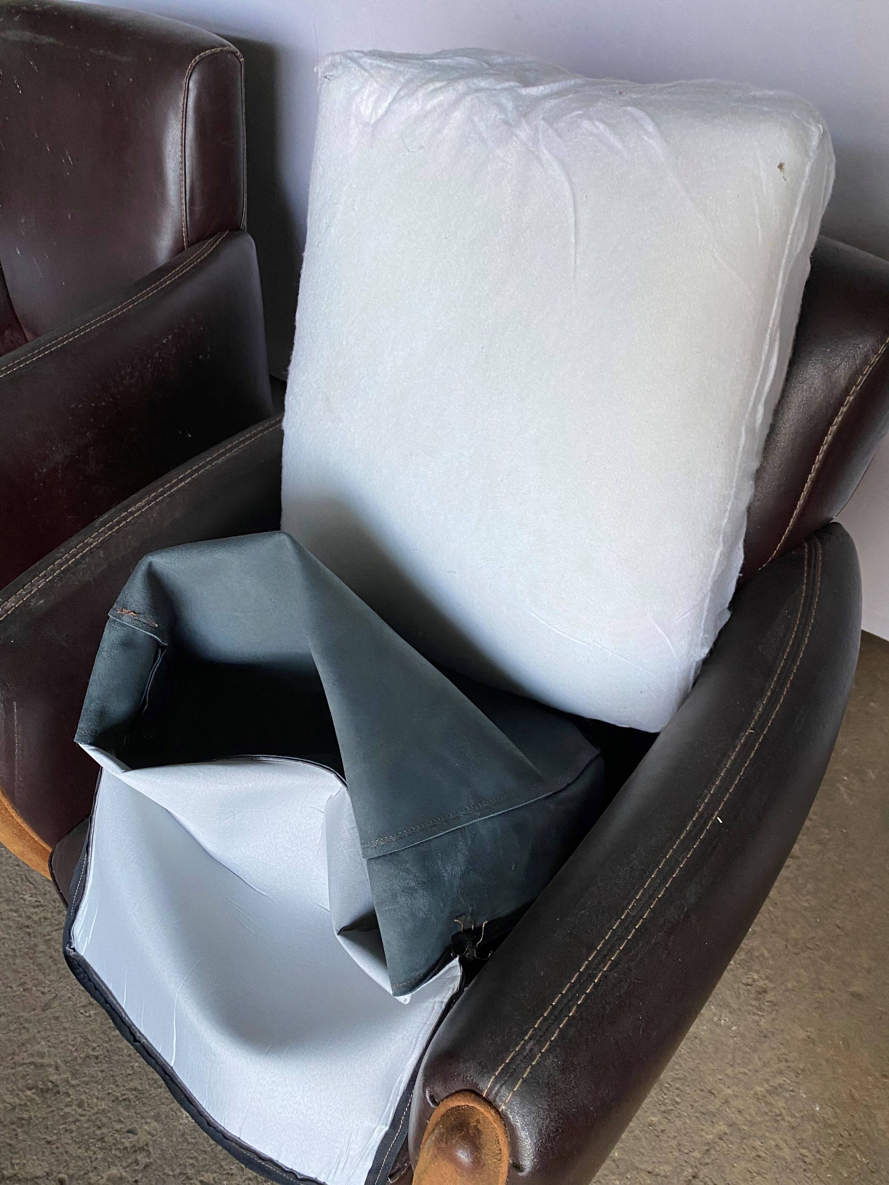 Pair of vintage brown leather club armchairs from the 70s