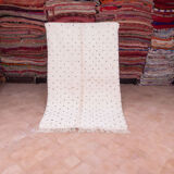 Blessed carpet ouarain with dots 157X253