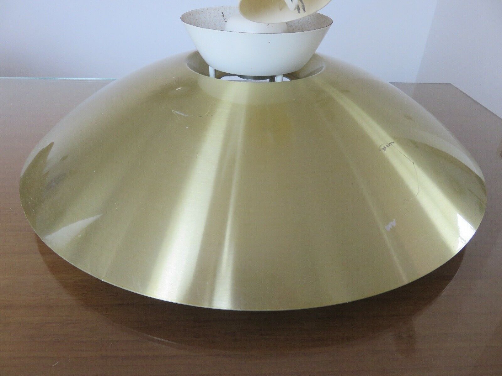 Suspension scandinave aluminium doré années 70