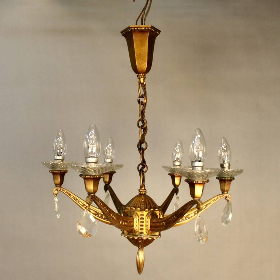 Bronze chandelier with 6 light arms