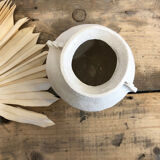 White ear vase - Cassandre Bouilly