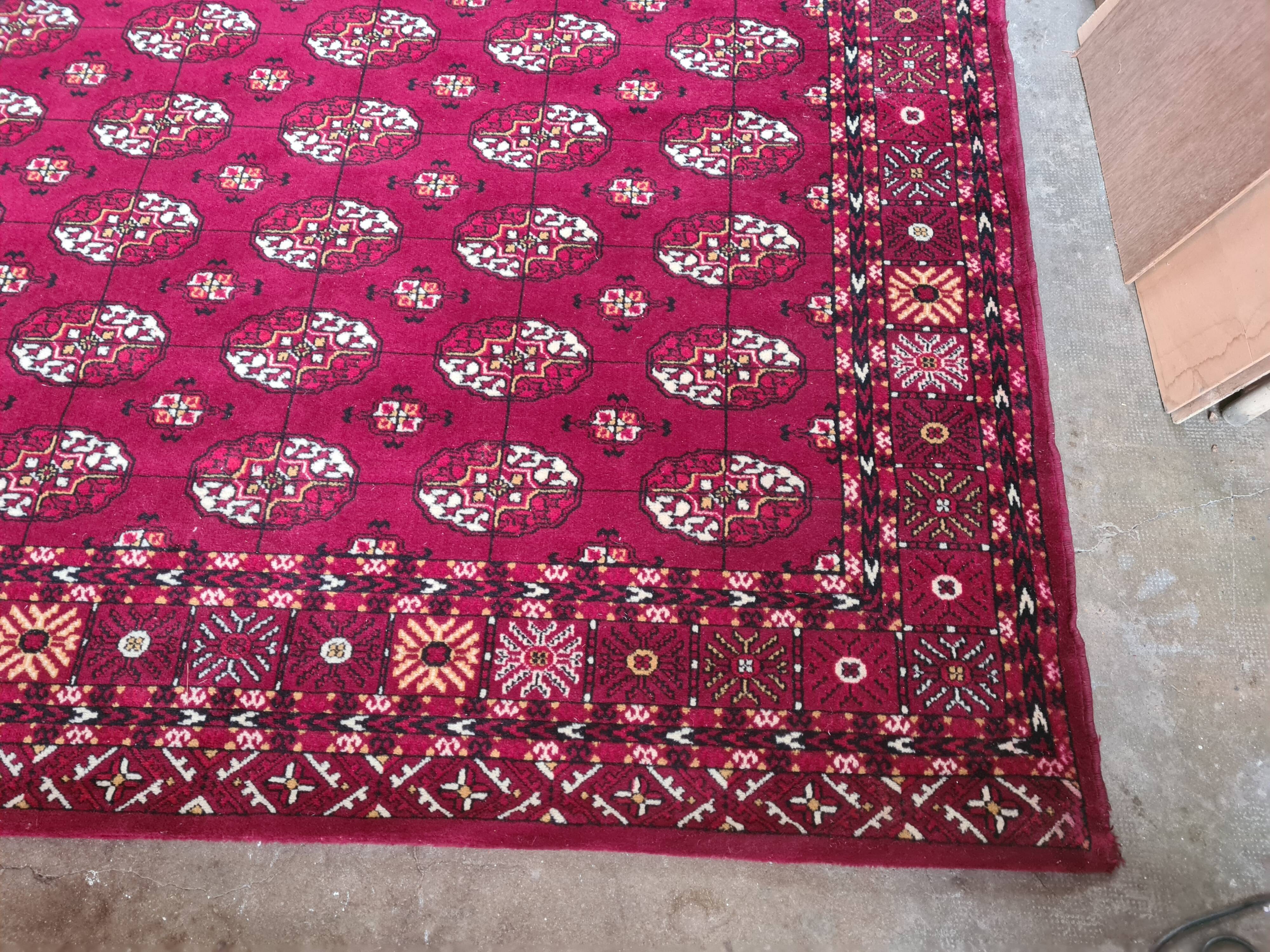 Patterned red carpet