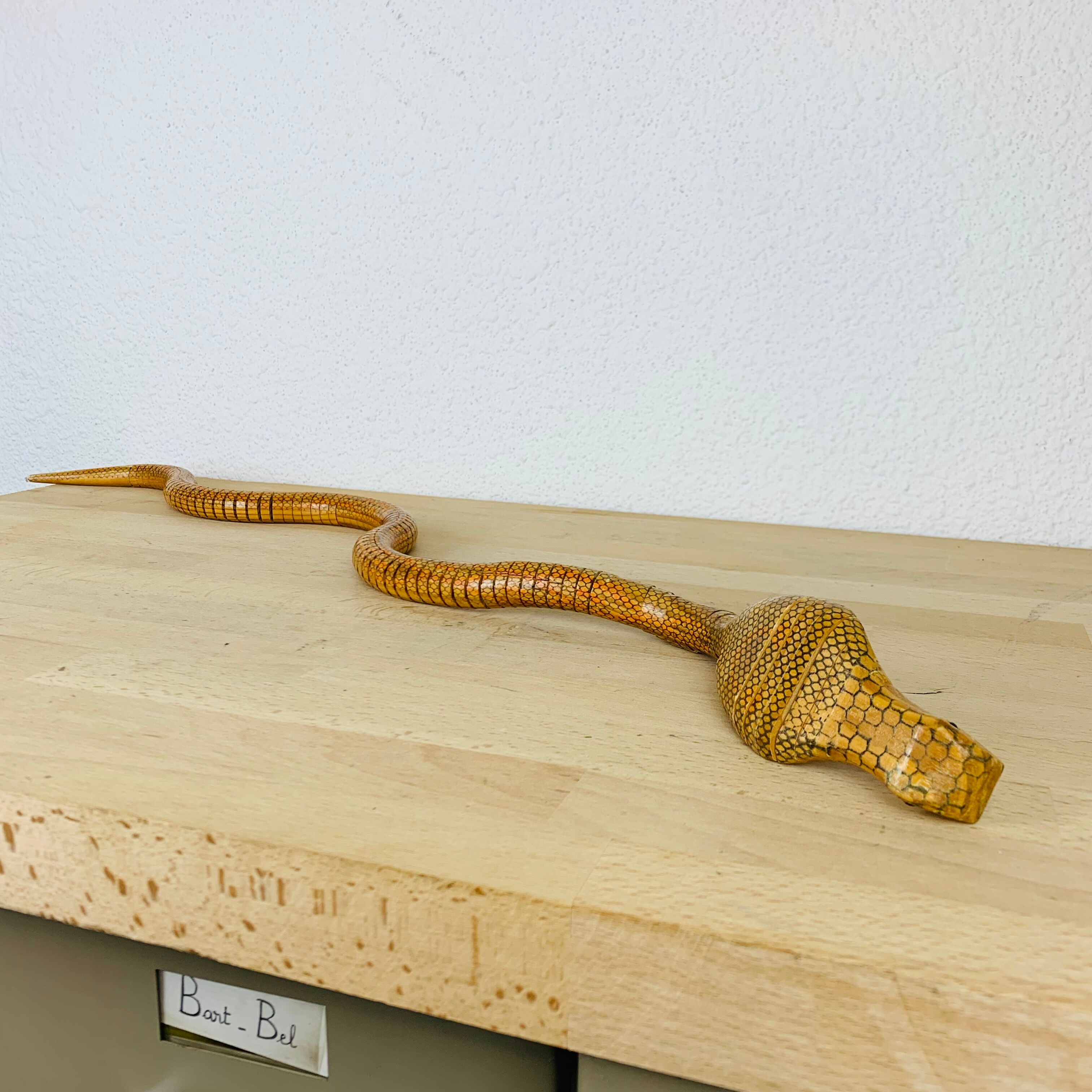 Jouet serpent articulé en bois vintage