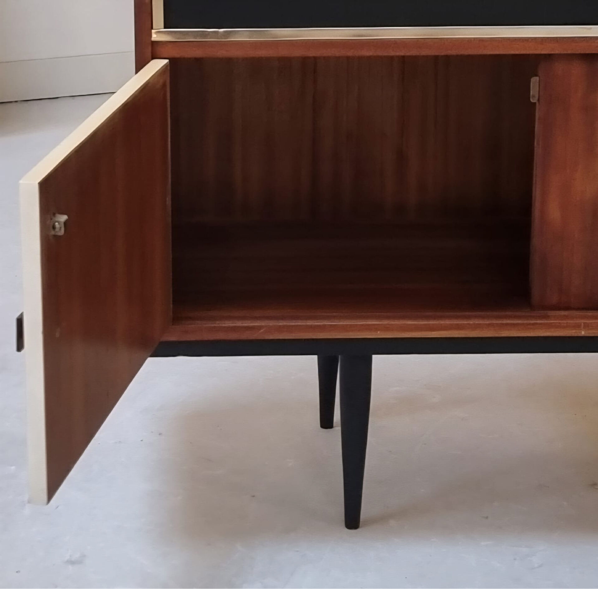 Mid-century display cabinet