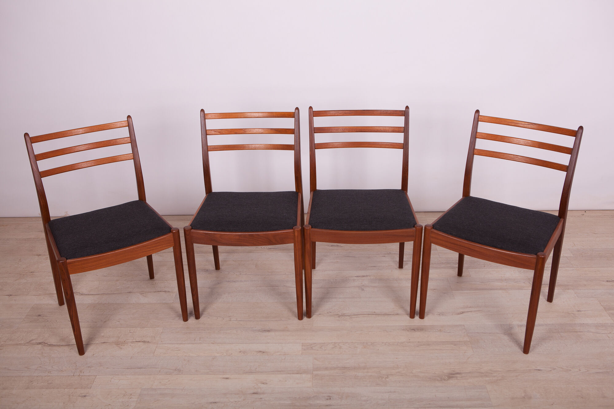 Set of 4 vintage dining chairs by Victor Wilkins for G-Plan, 1960s