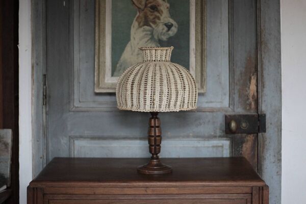 Lampe de chevet, lampe de table, lampe à poser vintage, lampe bois sculpté
