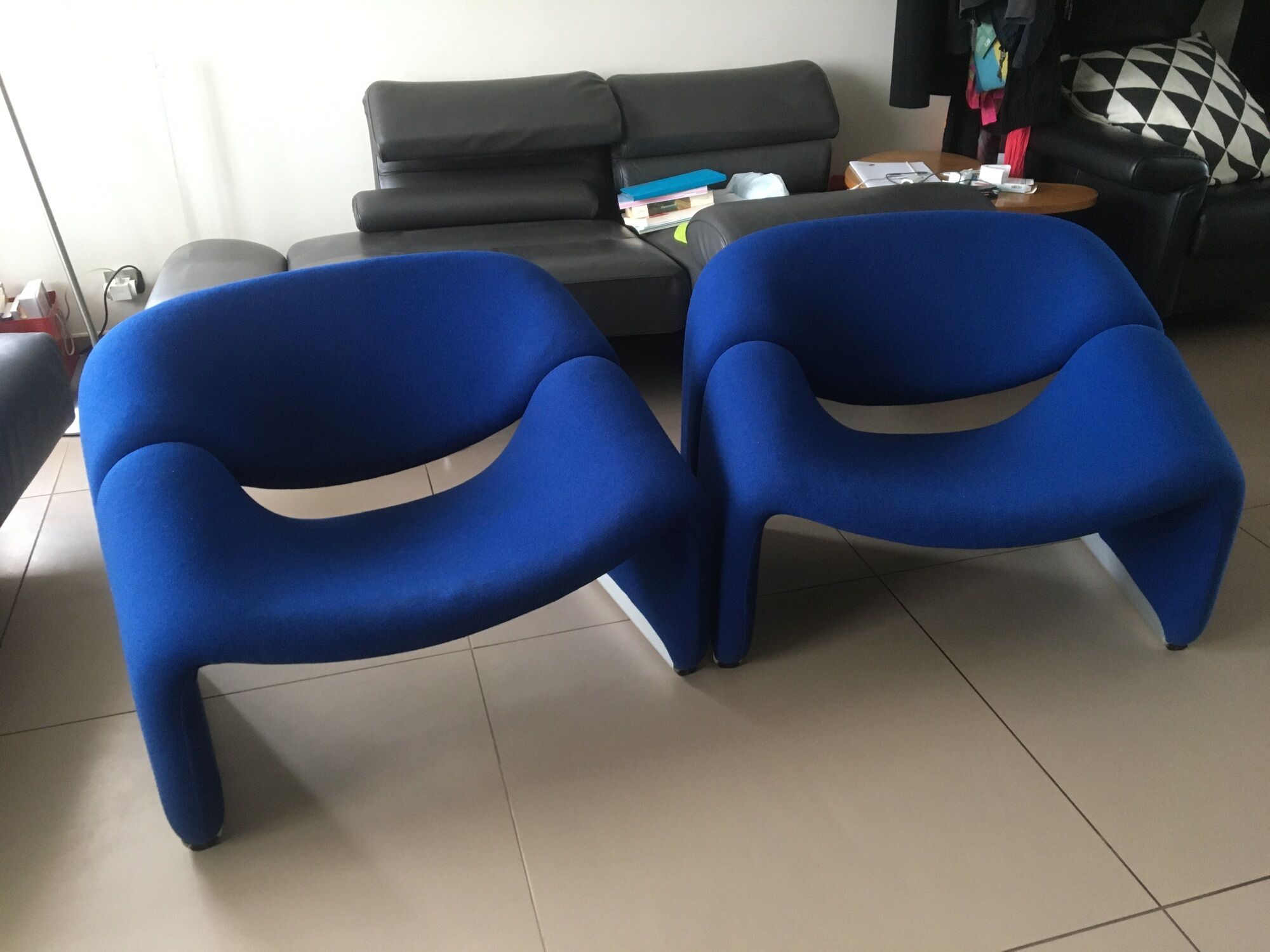 Pair of artifort armchairs F598 Pierre Paulin