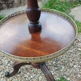 Table de chevet, table d'appoint ancienne style Louis XVI en bois et plateau en marbre