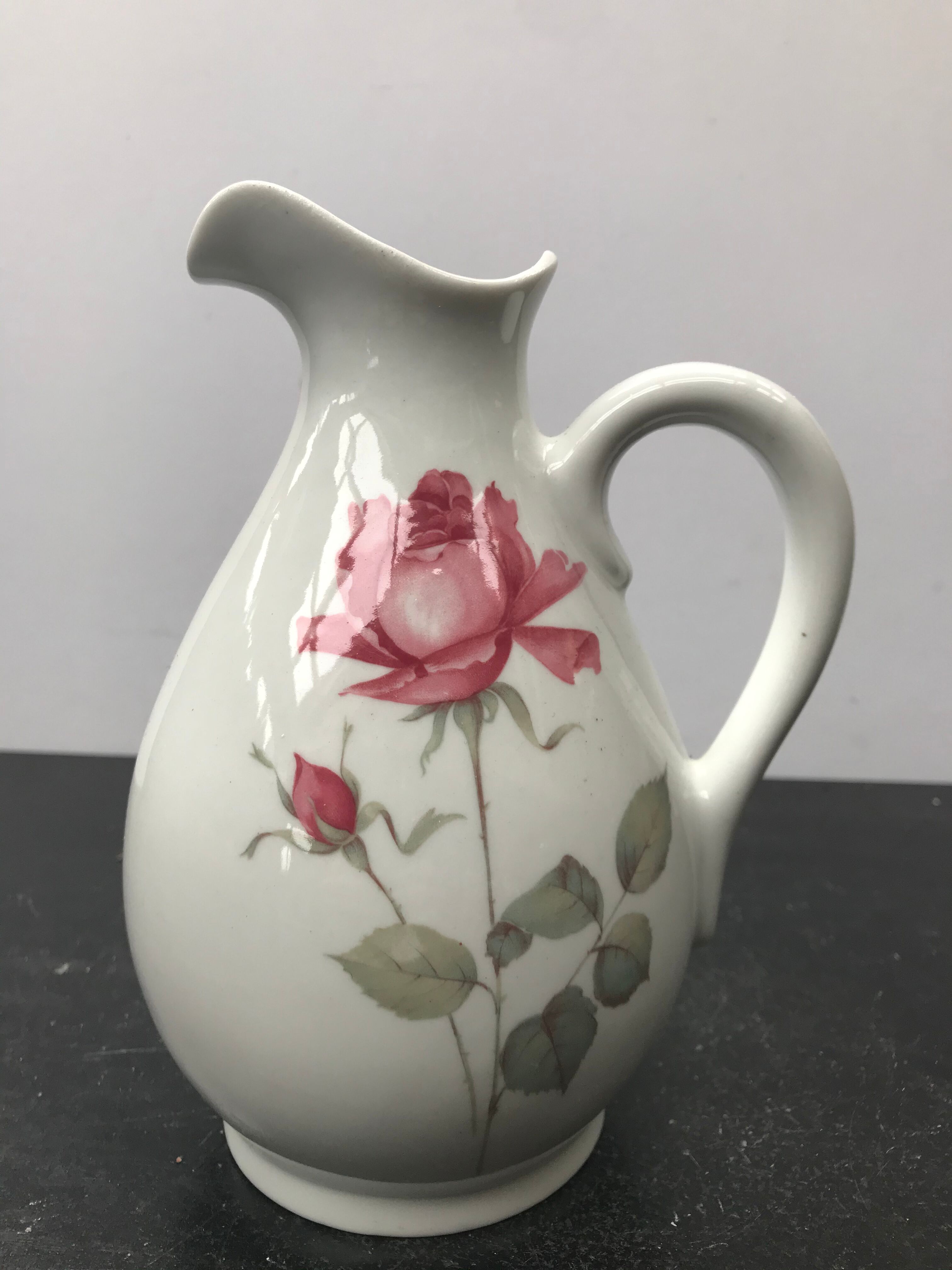 Former Longchamps white porcelain pitcher - vintage roses decor