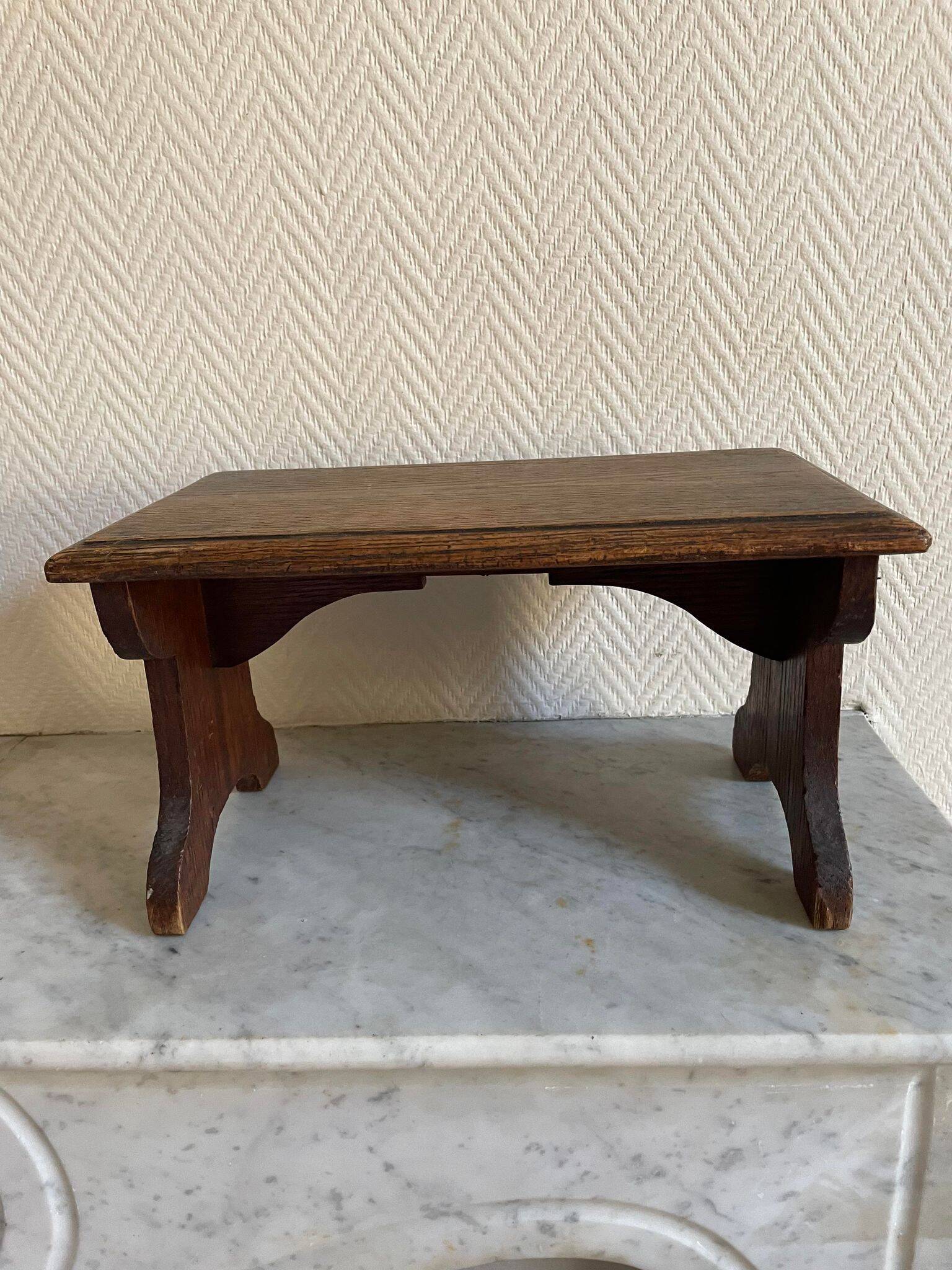 Wooden footrest stool