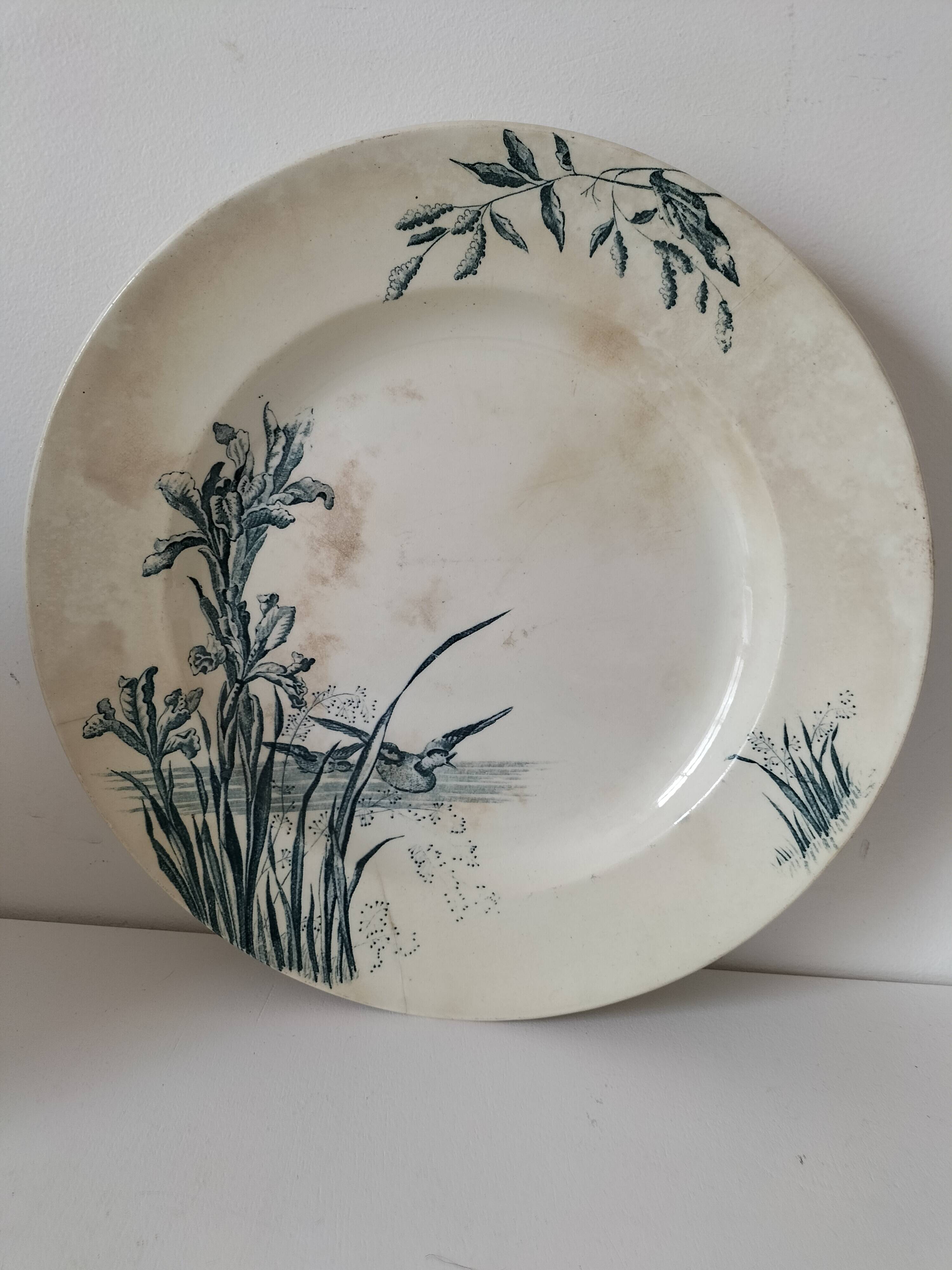 Set of 4 ancient iron lands – naturalistic decorations – around 1890-1910