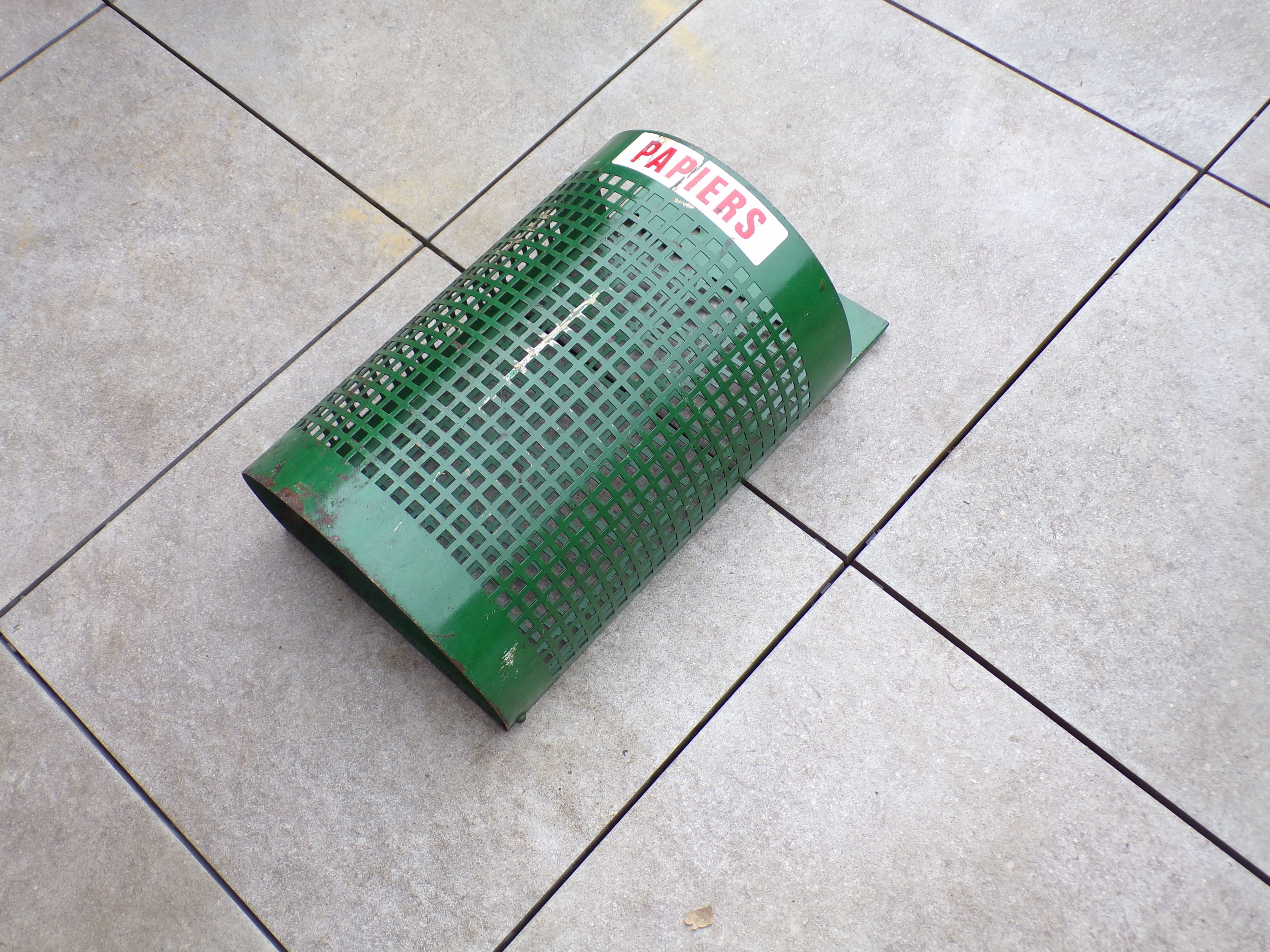 Public garden waste bin