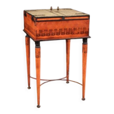 Table de jeu néoclassique élégante du 20e siècle