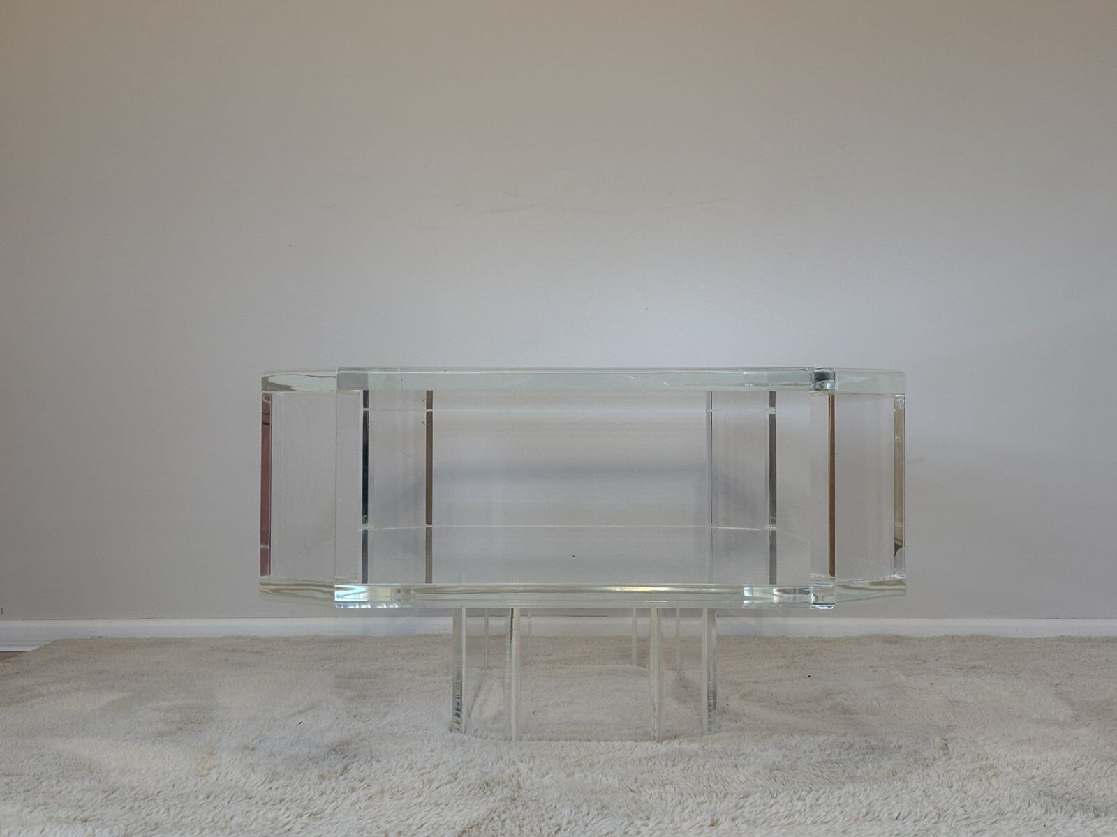 Table basse en verre acrylique transparent