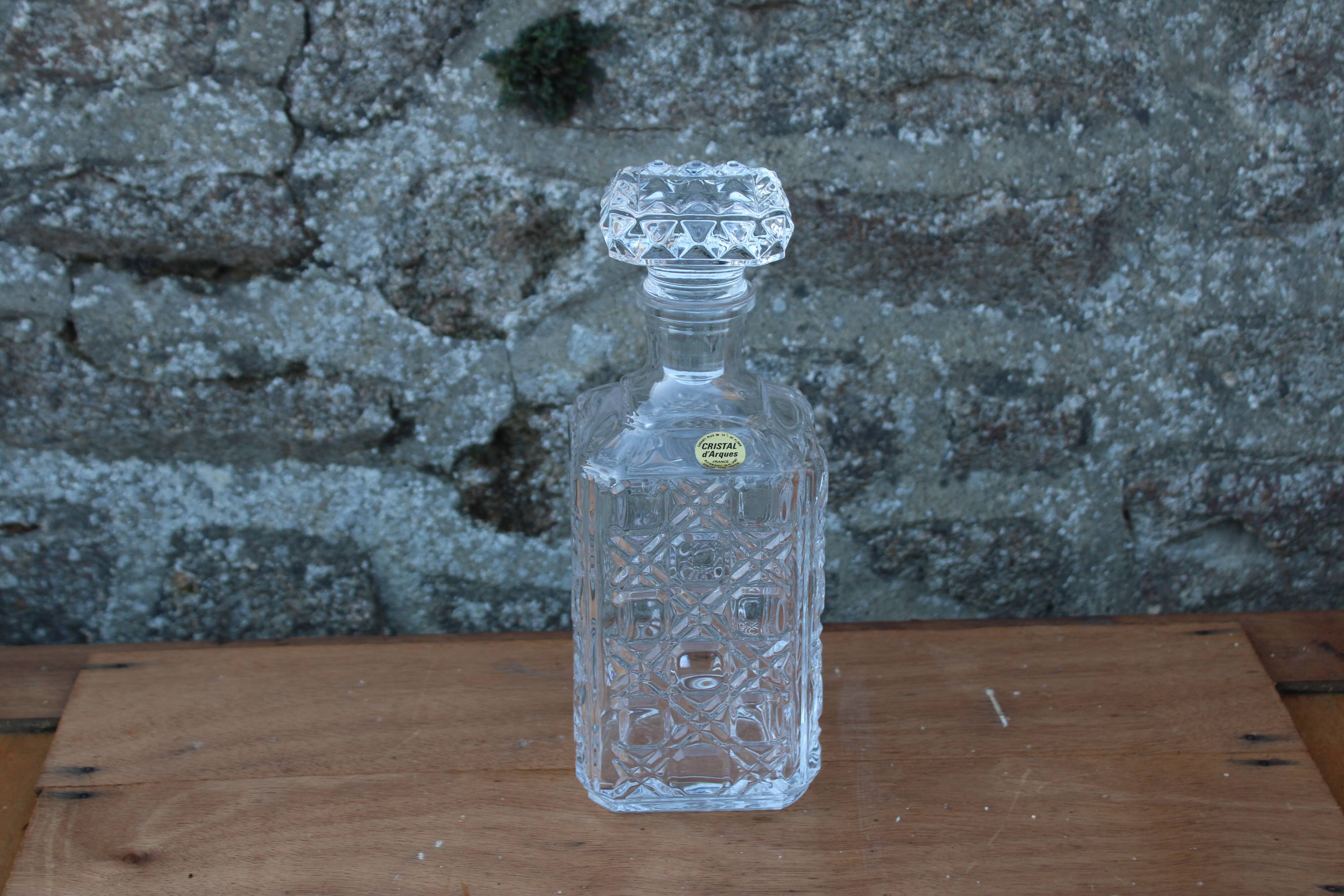Carafe en Cristal d’Arques – Décanteur verre taillé géométrique