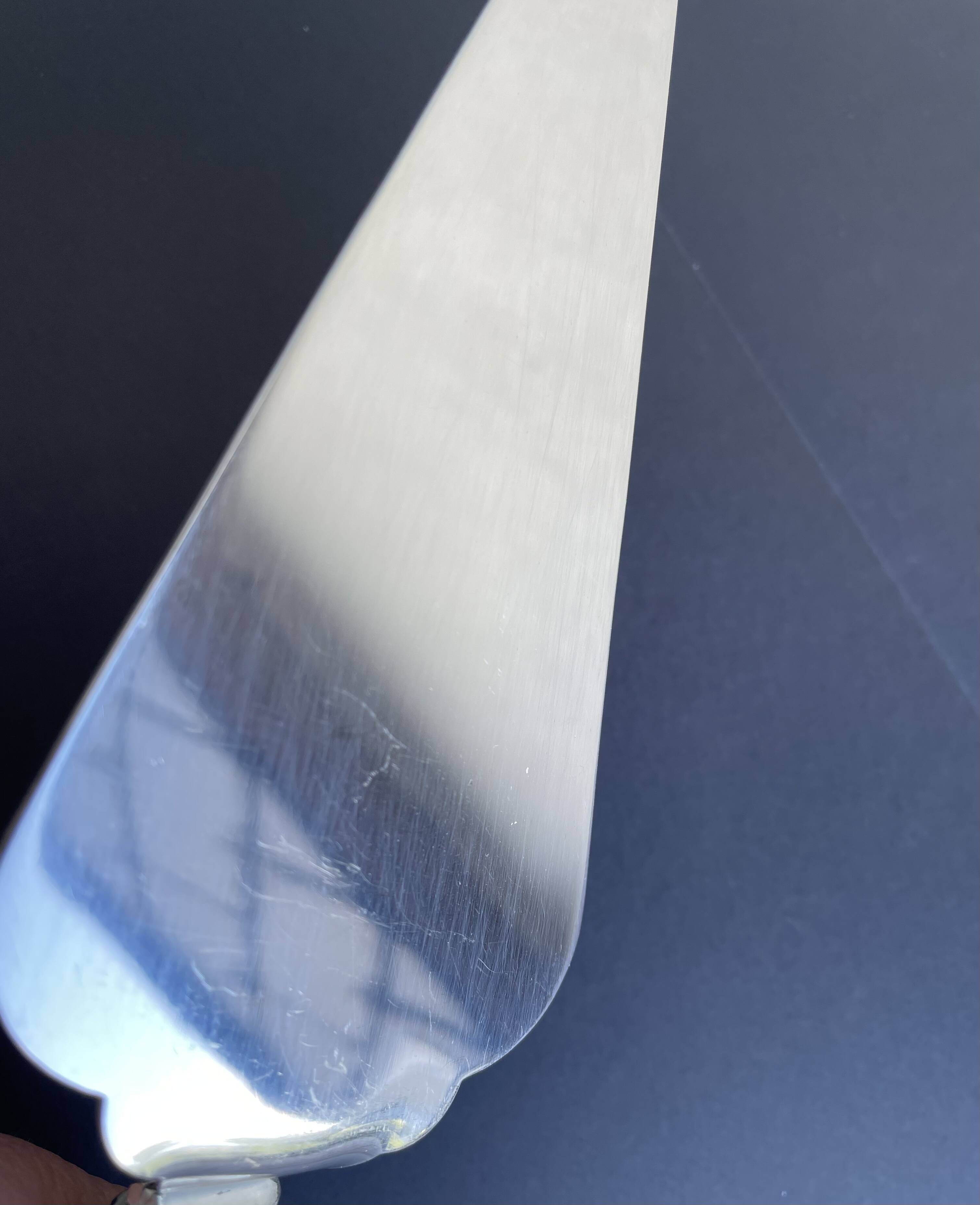 Modernist pie server with a hammered handle