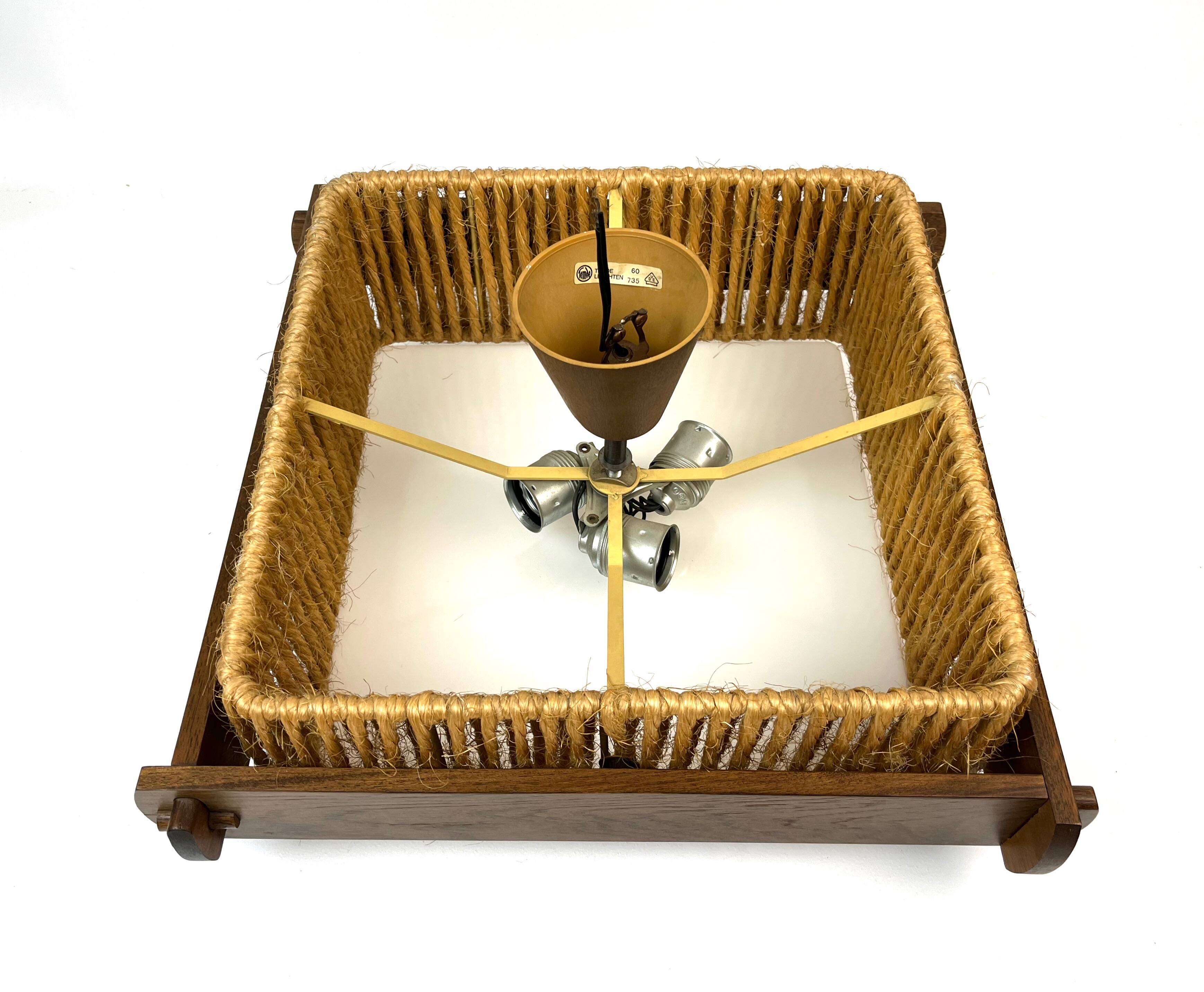 Rare lampe de plafond originale Temde Mid Century Danish Modern en chêne et sisal