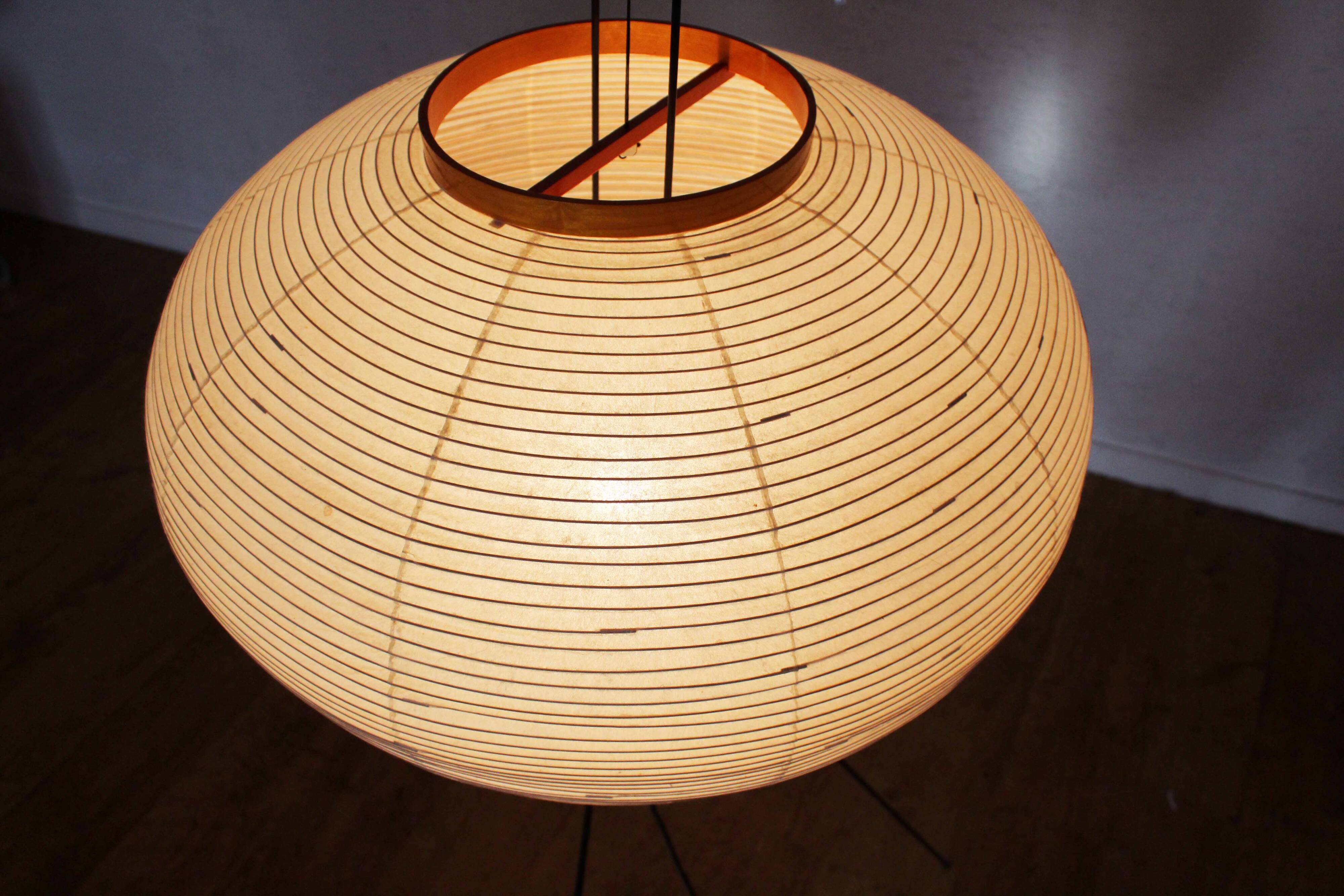 Lampadaire AKARI d'Isamu Noguchi