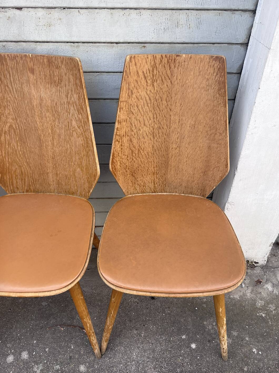 (Lot) 5 chaises vintage bois attribuées à Baumann (à restaurer)