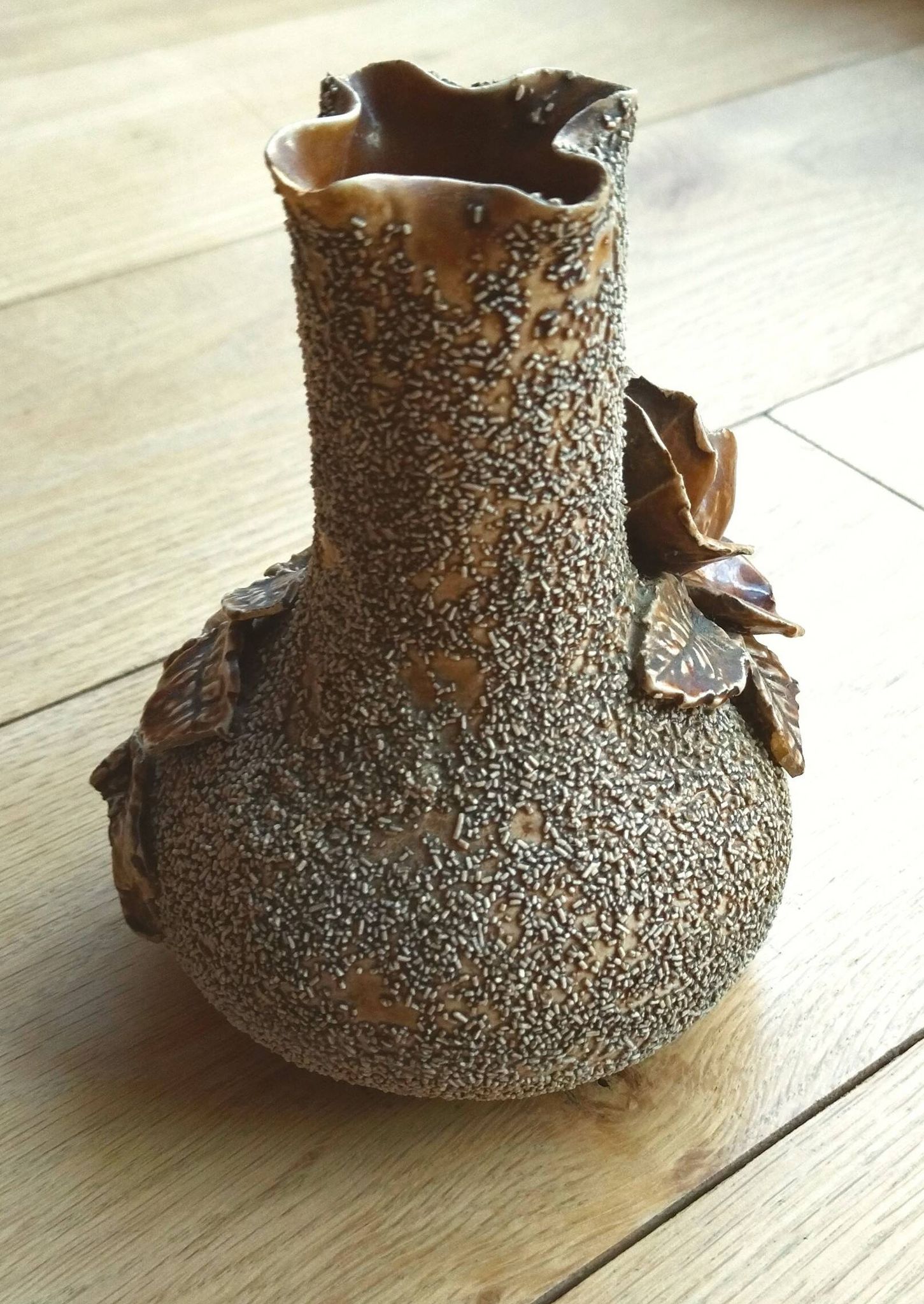 Vase ancien faïence majolique et barbotine