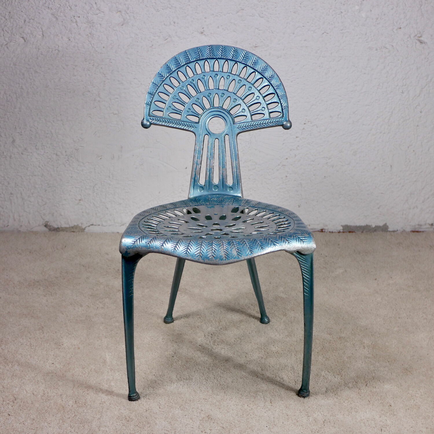 Oscar model peacock chair by Oscar Tusquets Blanca for Kettal