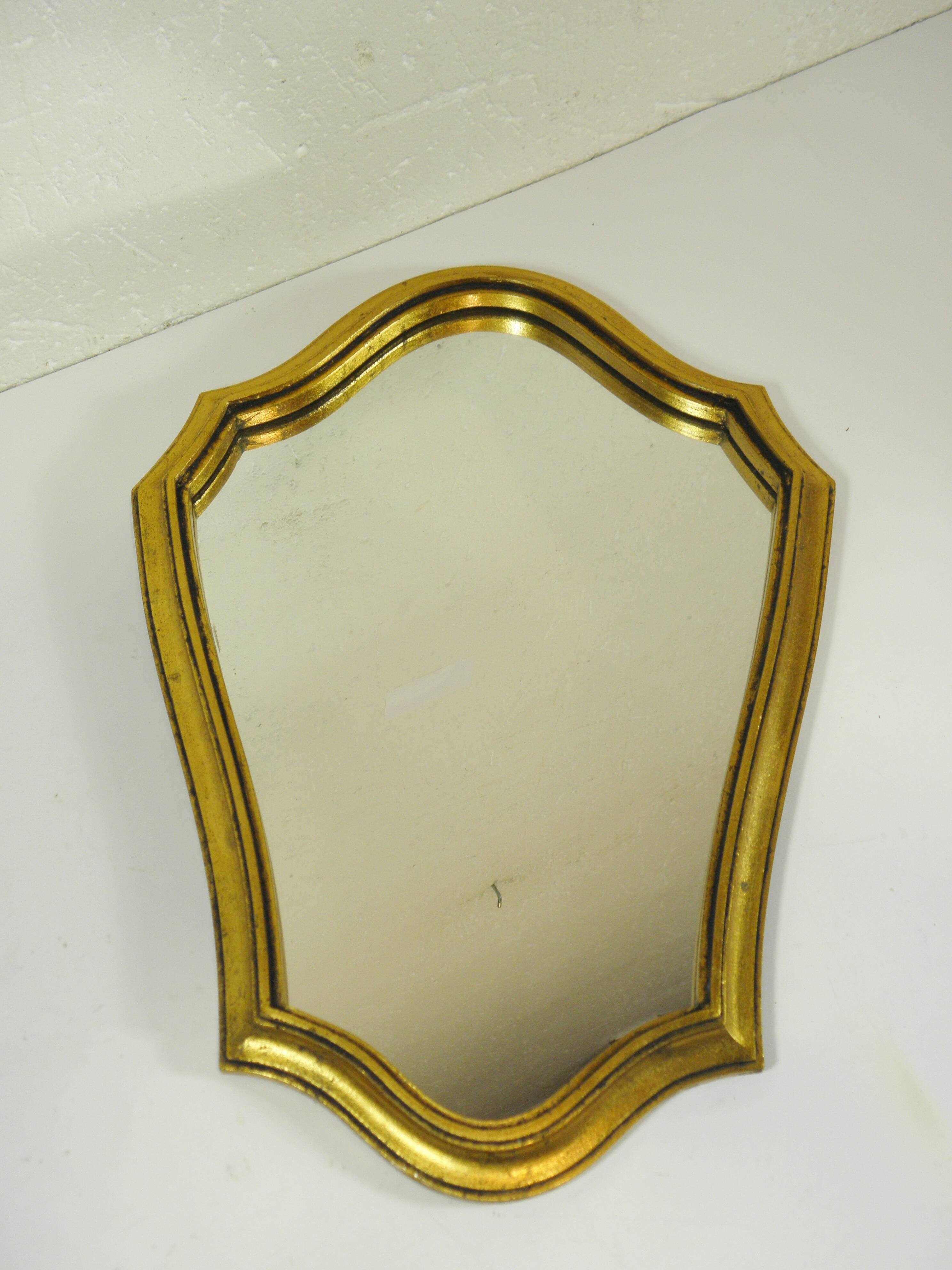 Golden mirror 39 x 28 cm