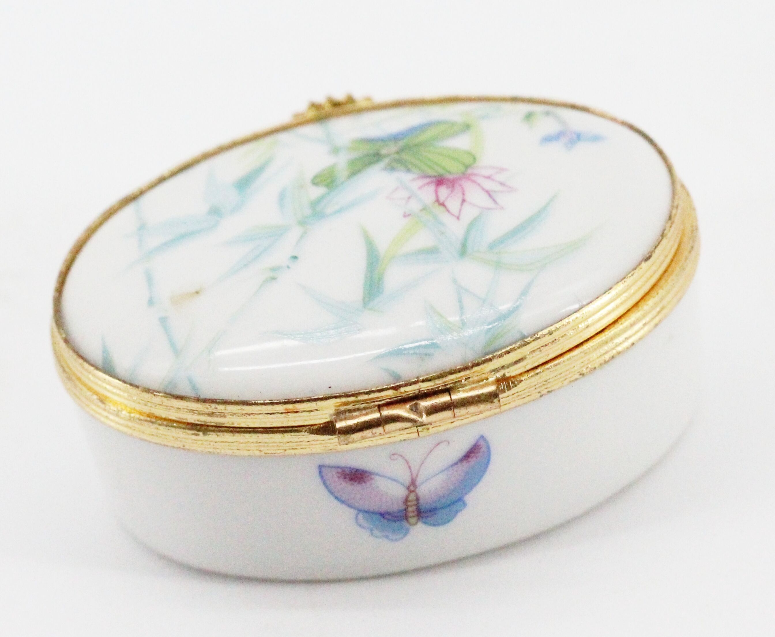Limoges porcelain jewelry box