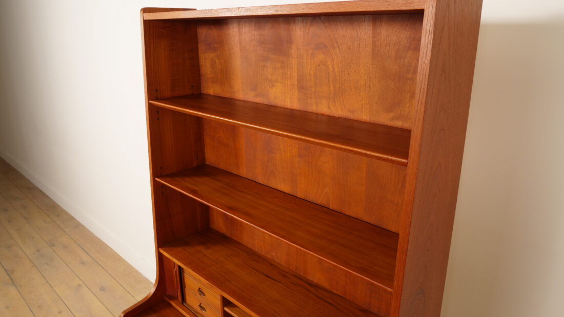 Vintage bookcase | Secretary | Teak | Johannes Sorth