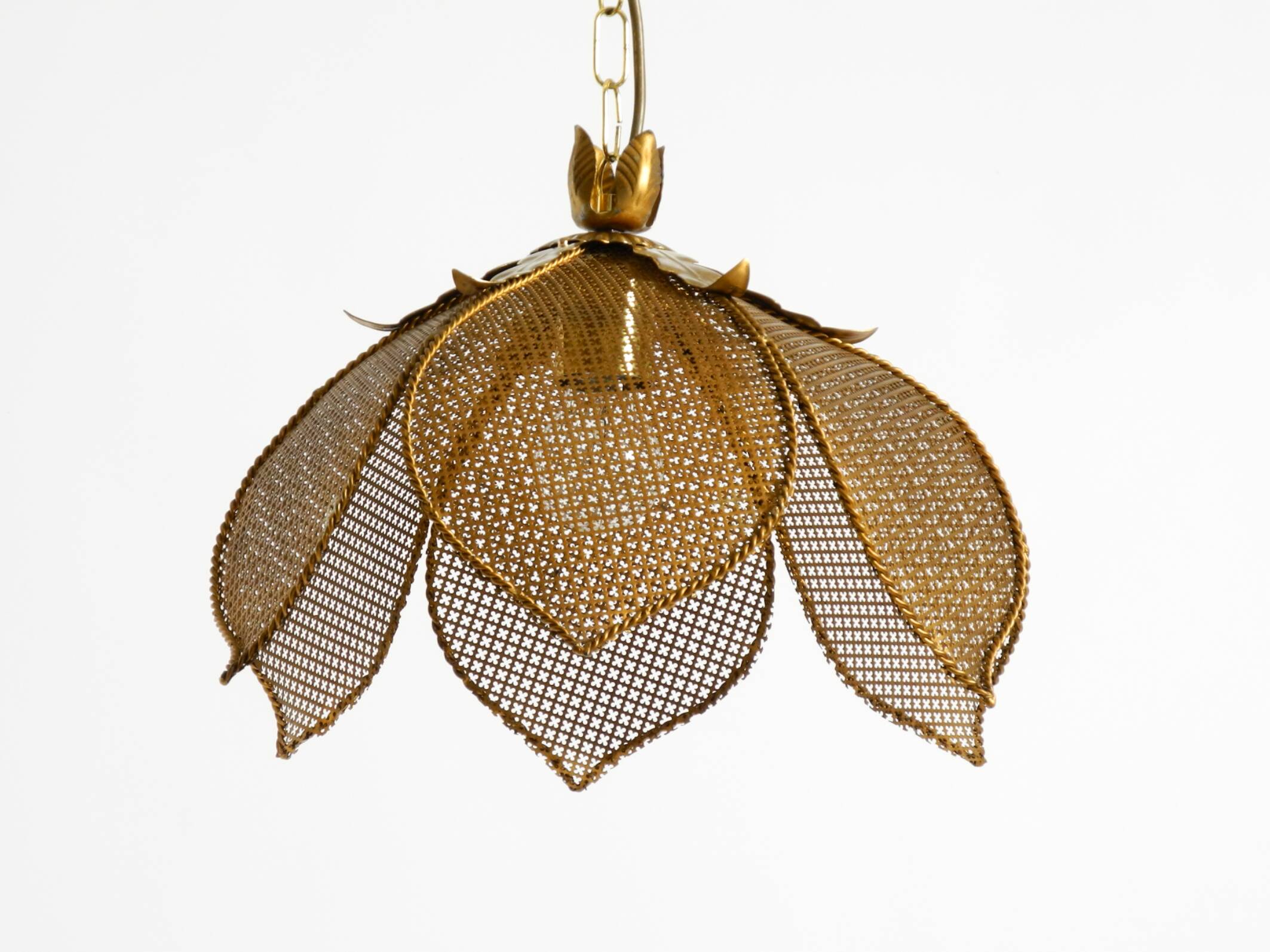 Beautiful rare 1980s Regency floral design brass ceiling lamp