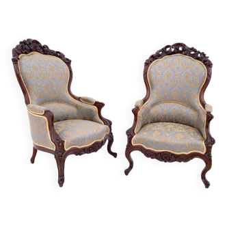 Set of berger armchairs, France, circa 180. After renovation.