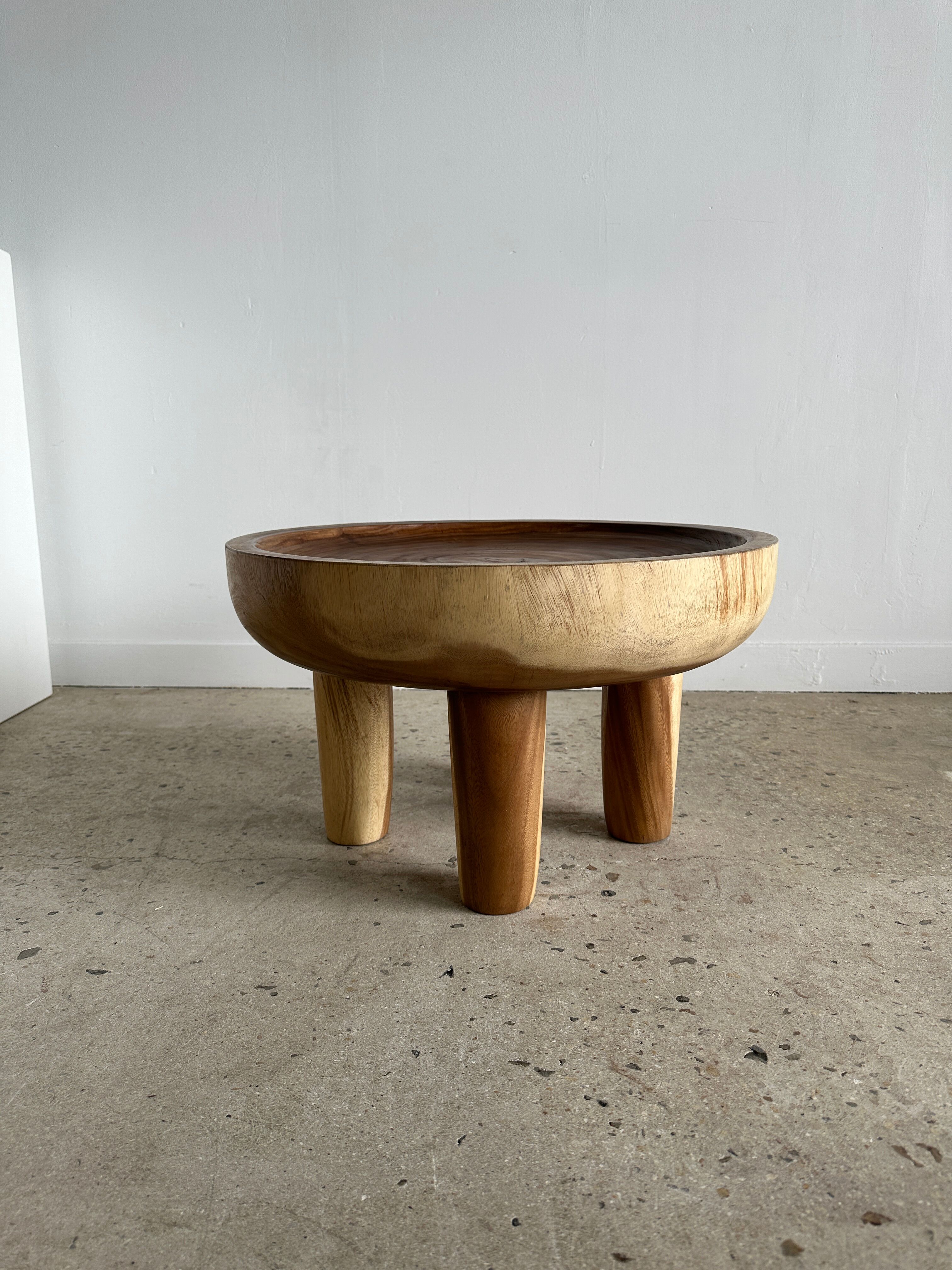 Coffee table, quadripod suar coffee table