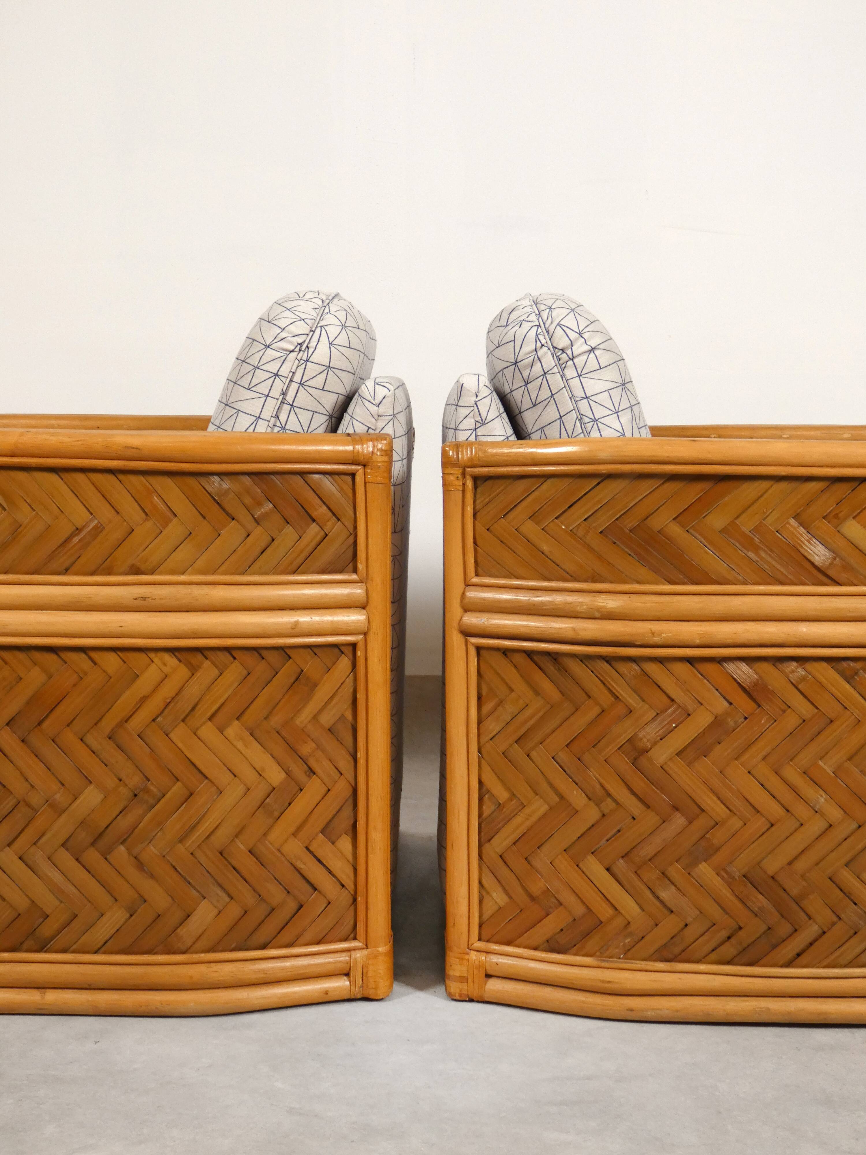 Set of 2 bamboo and rattan fauteuils with graphic fabric