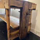 Carpenter's workbench