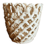 Woven earthenware pot