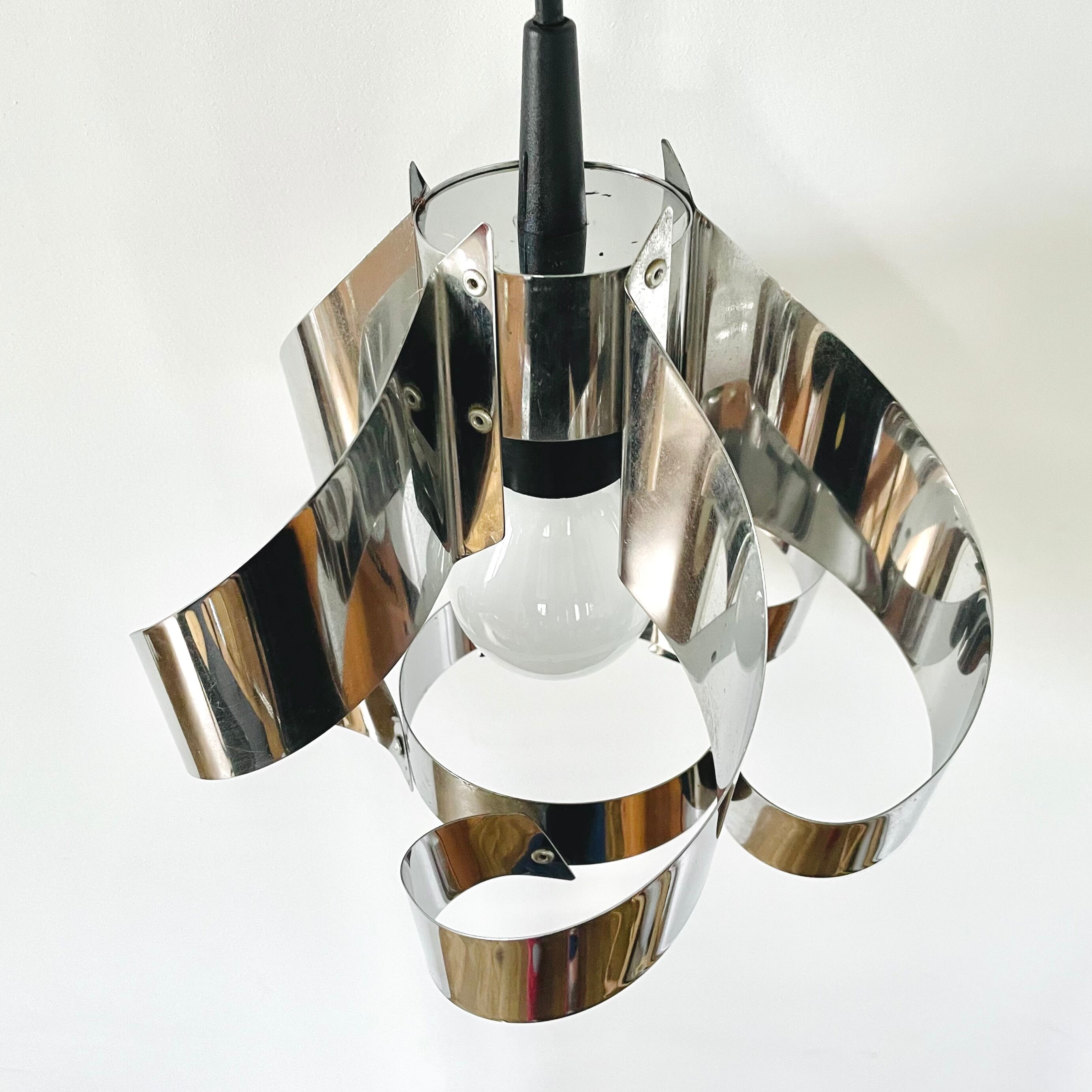 Suspension tourbillon space age