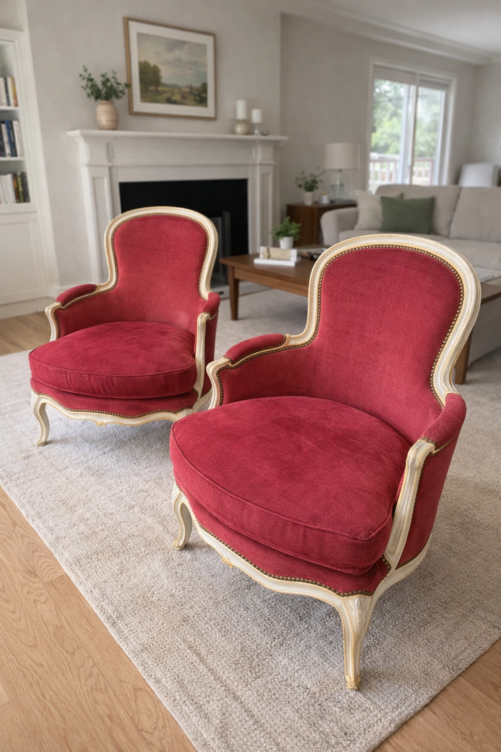 Paire de fauteuils Louis XV en excellent état