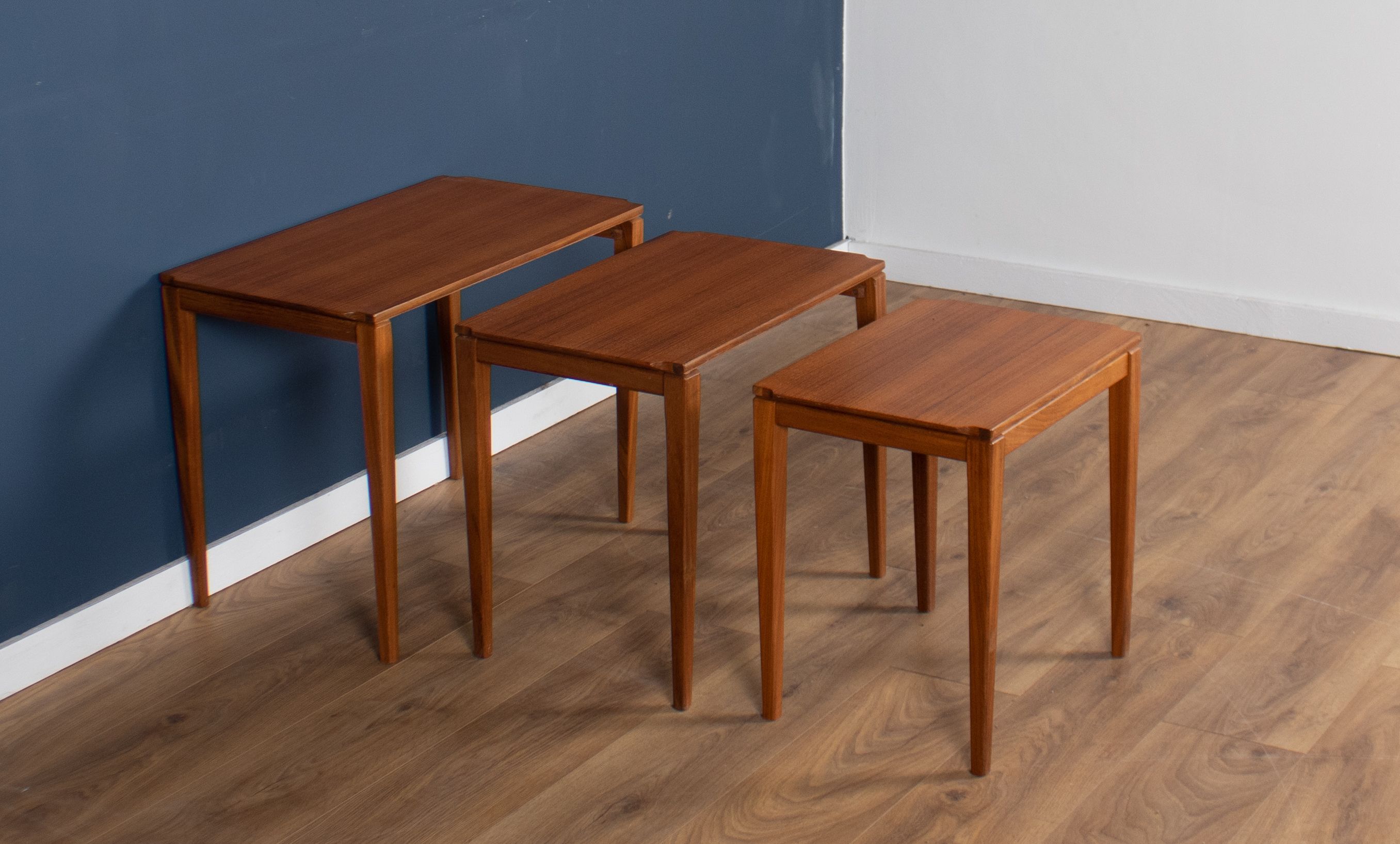 Retro teak 1960s midcentury gordon russell nest of tables in walnut & teak c.1960