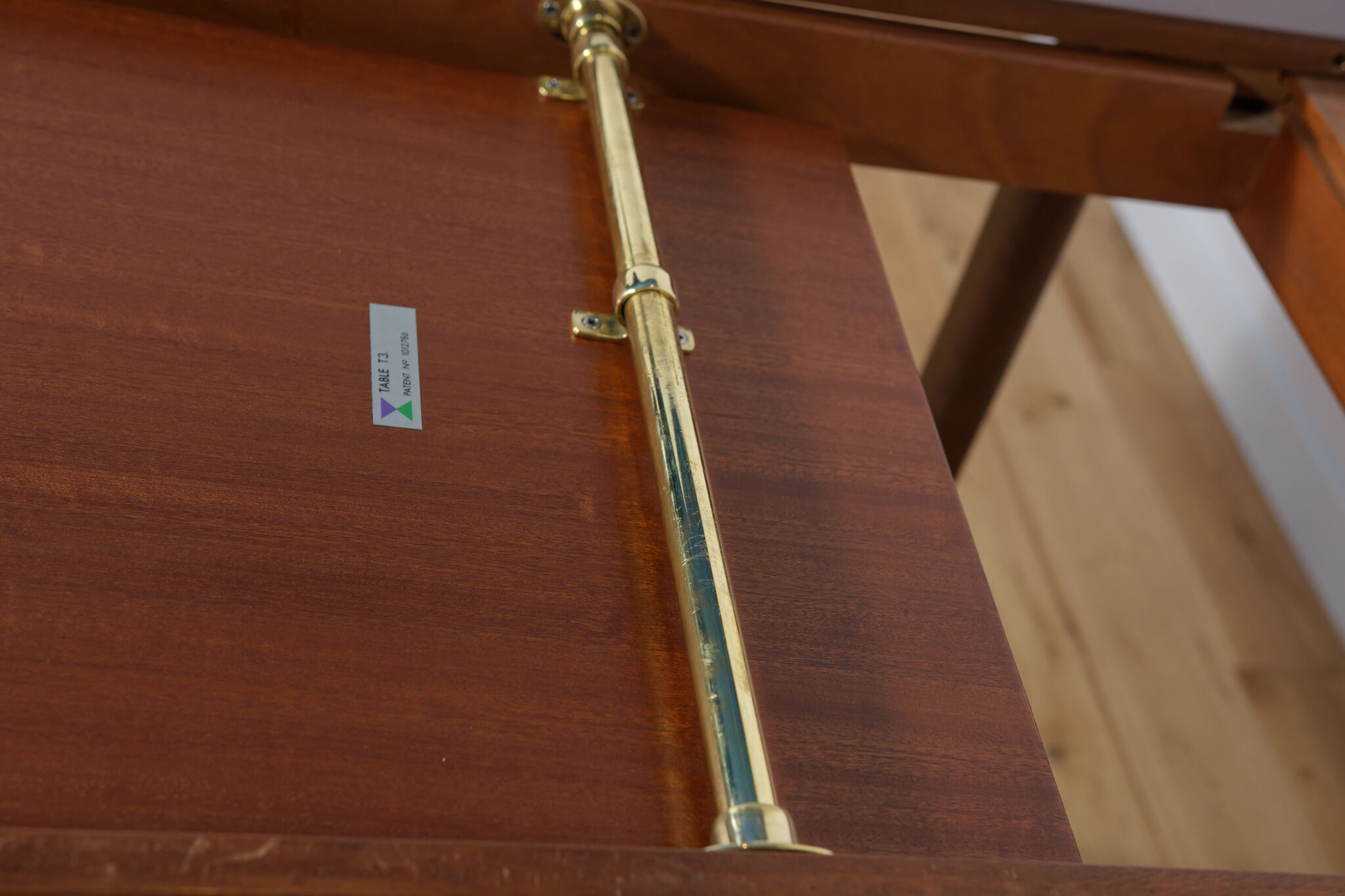 Mid-Century Teak Extendable Dining Table from McIntosh, 1960s