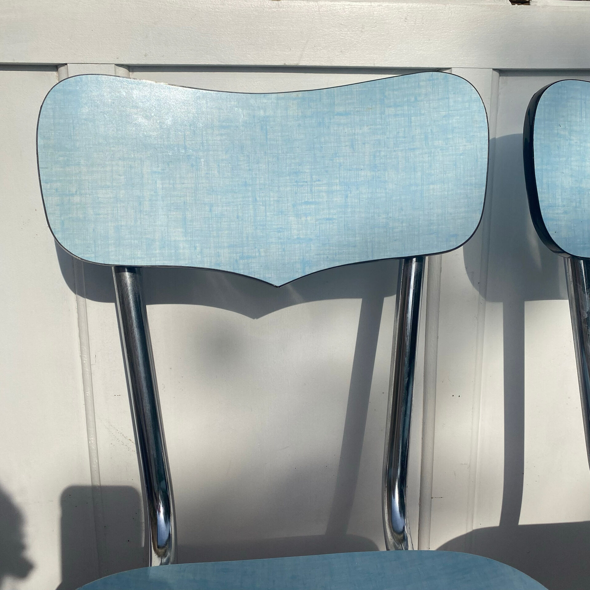 Chaises de cuisine années 60 , Formica et chrome