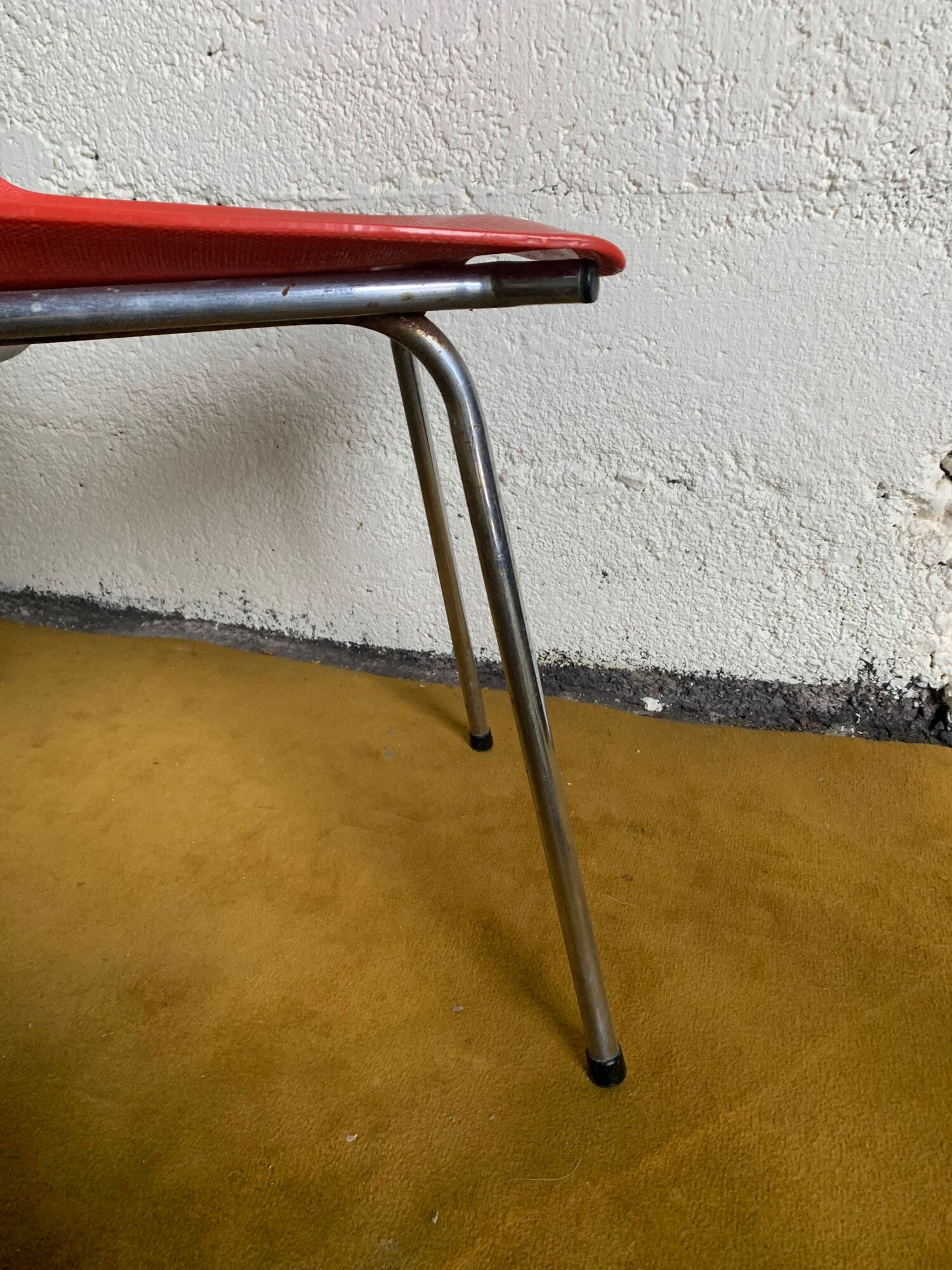 Vintage Grosiflex Fantasia chair