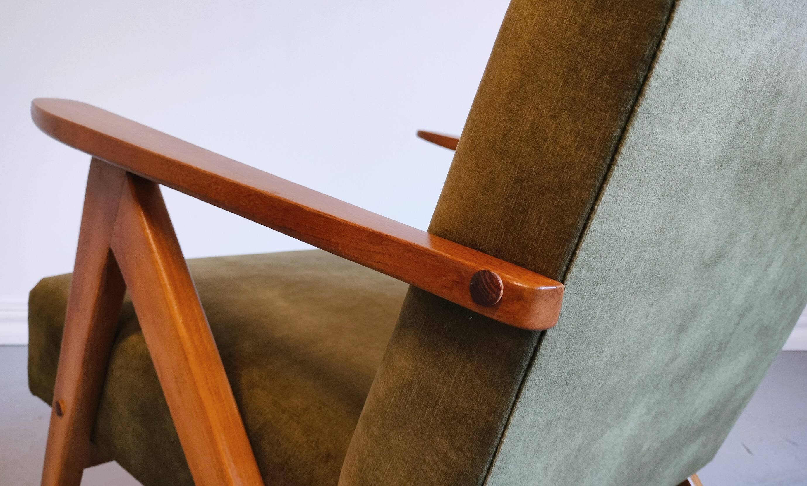 Mid Century Easy Chair Model B - 310 Var in Forest Green Velvet