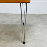 Table basse danoise pin age pieds eiffel bois