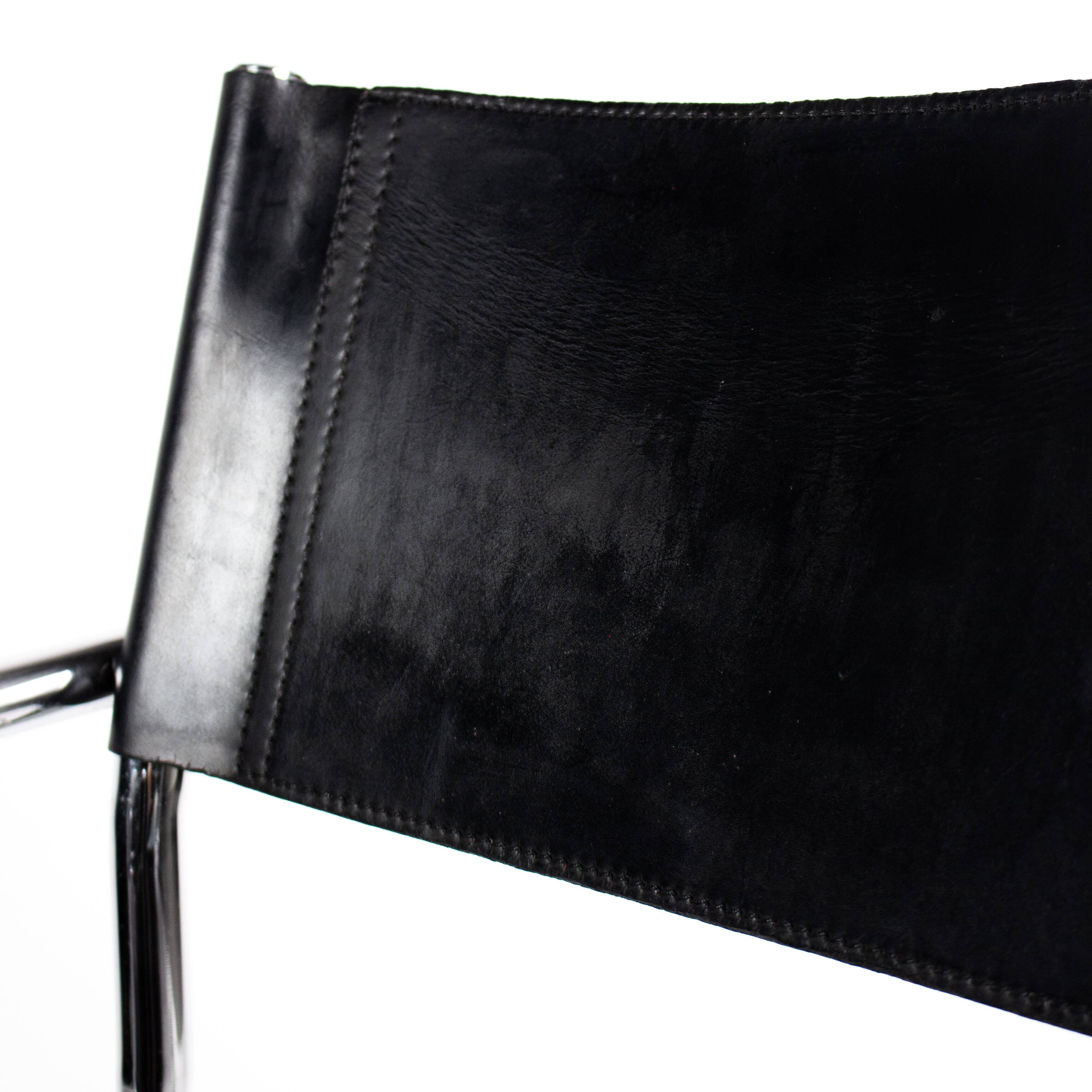 Pair of Matteo Grassi MG5 chairs in black leather and chrome