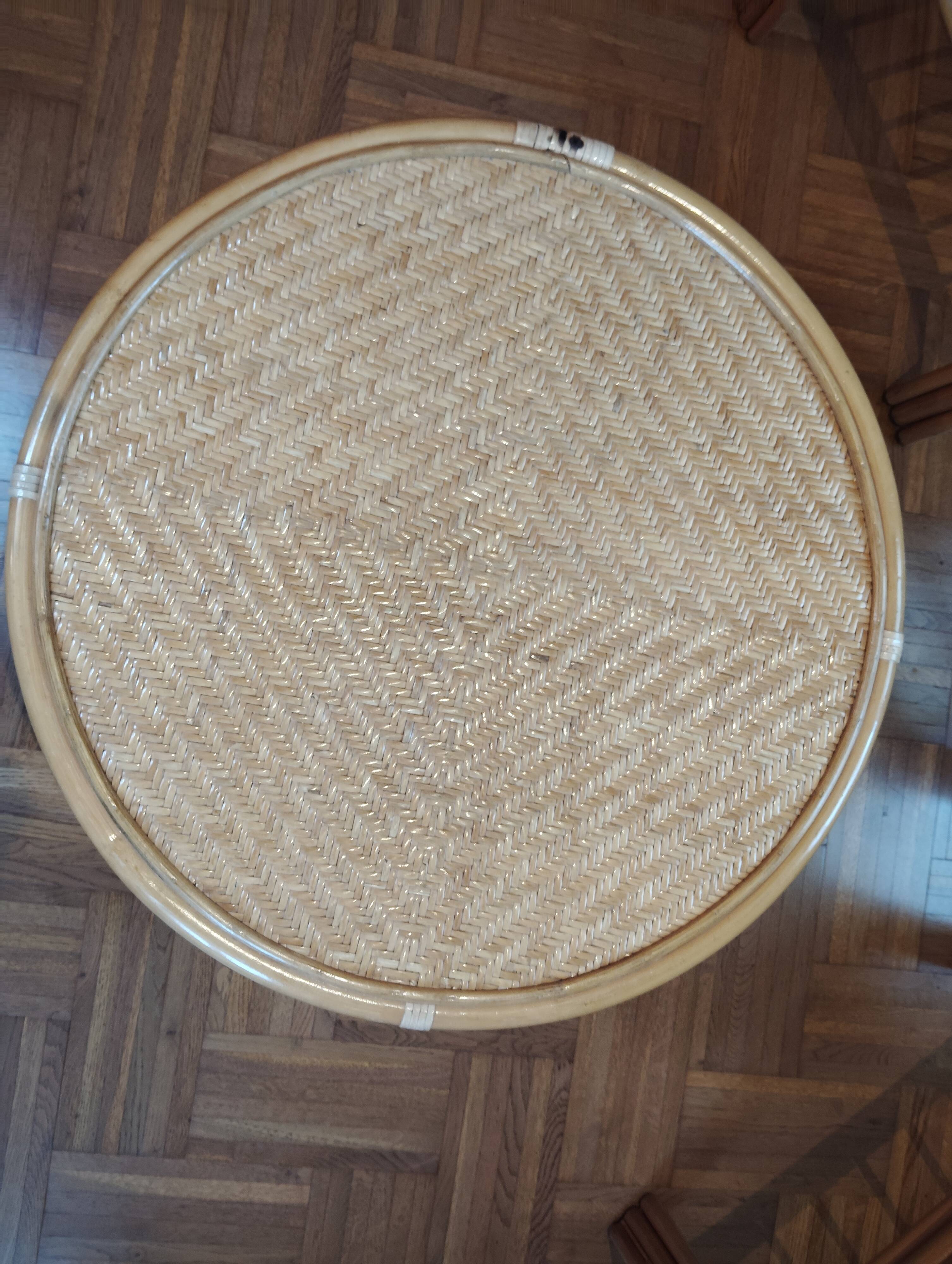 Rattan lounge with removable cushions