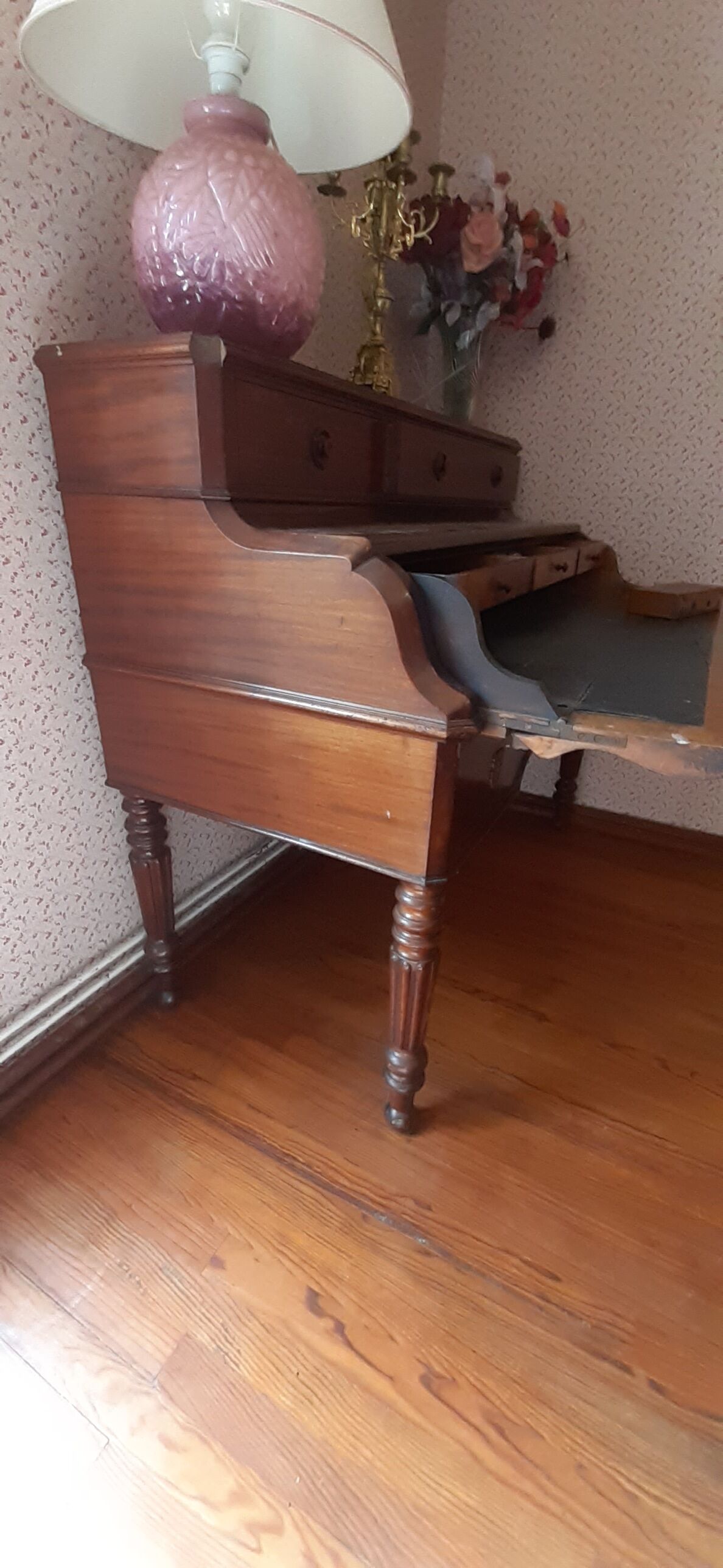 Secretaire ancien