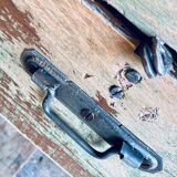 Workbench chocolate mint