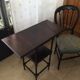 Table d’appoint sellette ou console