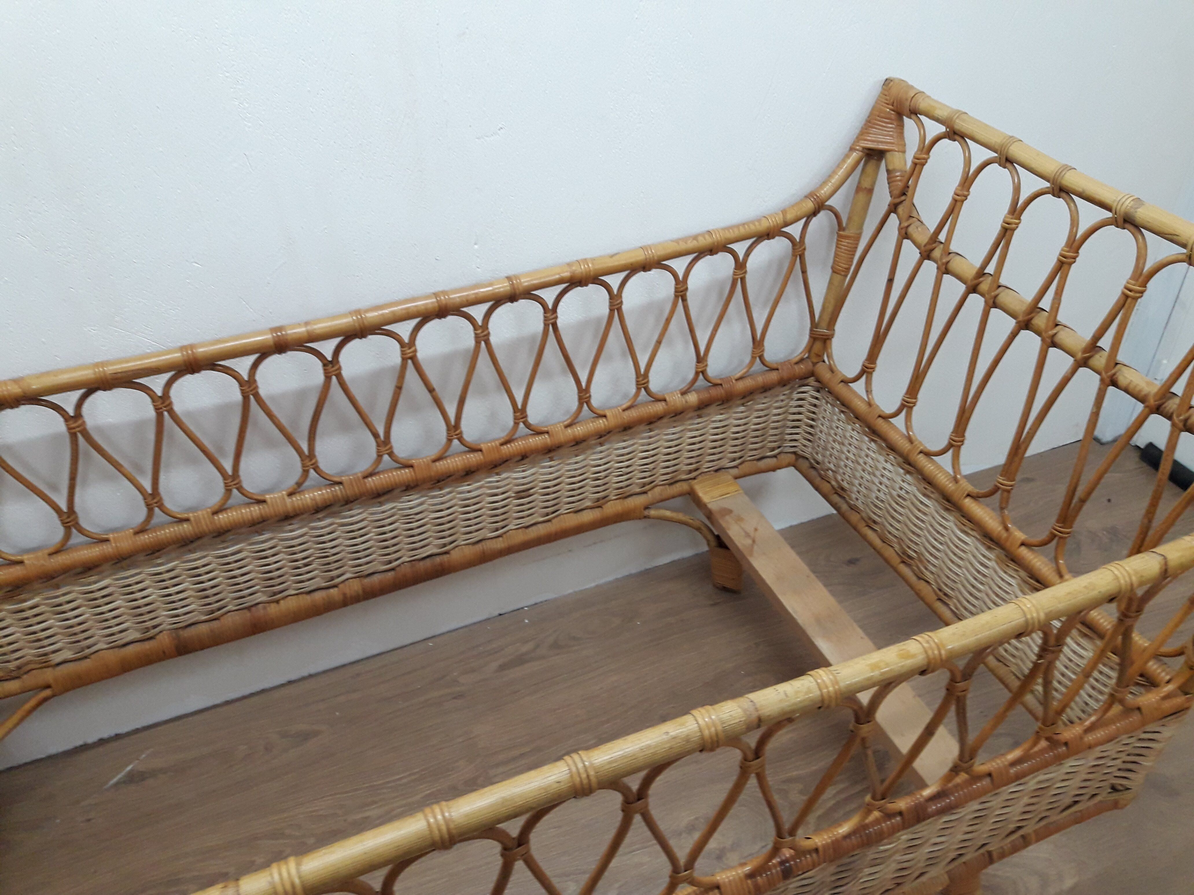 Bed child vintage rattan