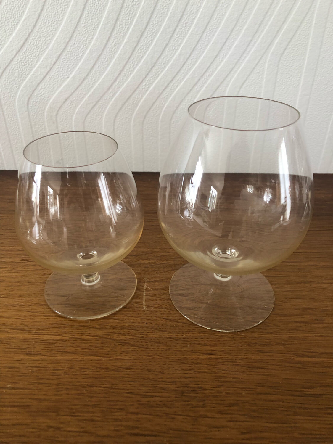 Crystal cognac glass set