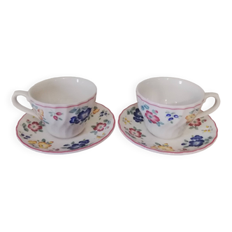 Tea cups
